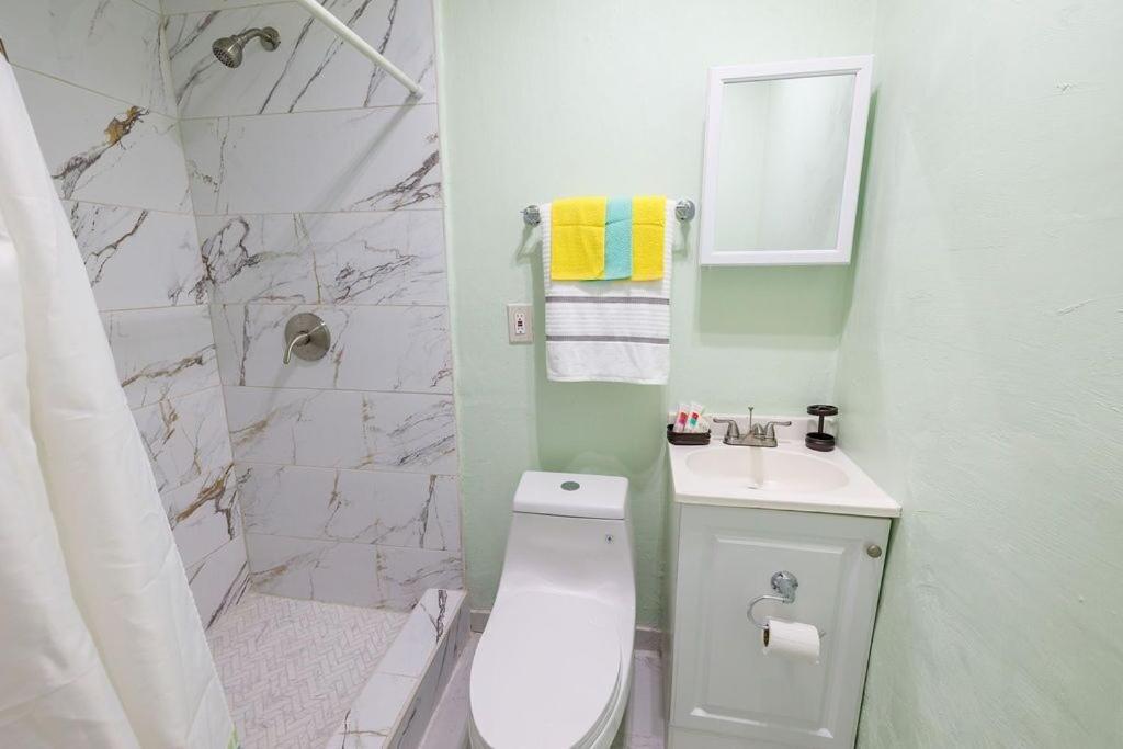 Private Suite In North Miami North Miami Beach Exterior photo